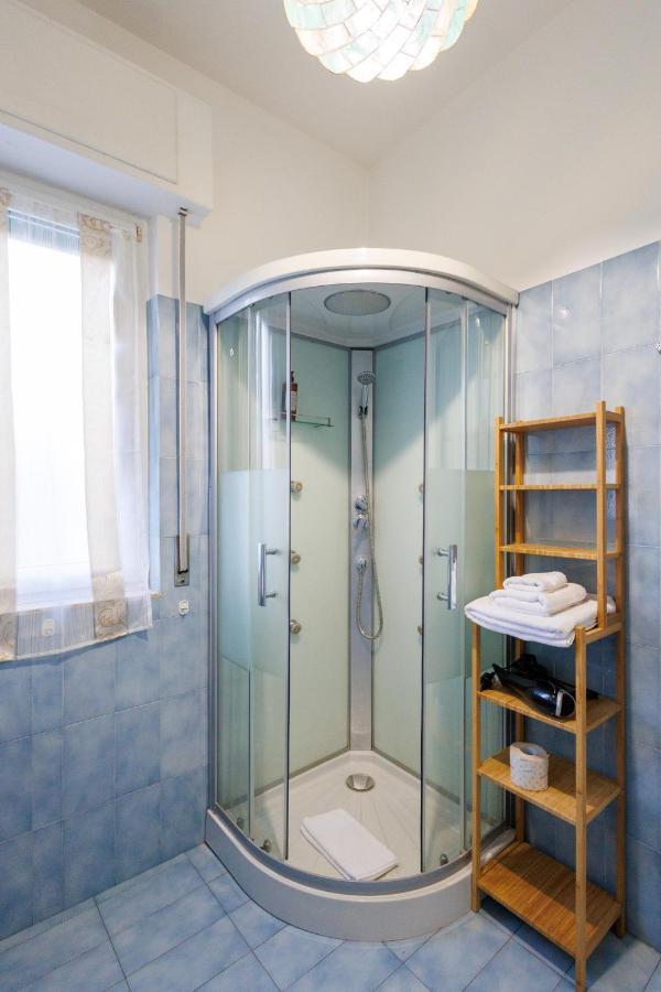 Casa Vittoria Di San Martino Affittacamere Gênes Extérieur photo